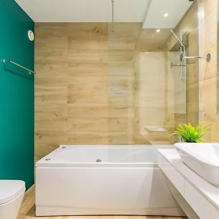 Апартаменты Campo De Ourique Deluxe Mid-term