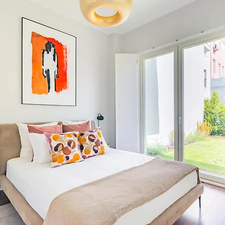 Campo De Ourique Deluxe Mid-term * Lisbona