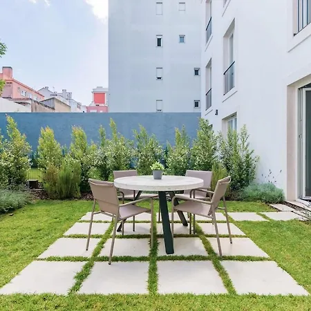 Campo De Ourique Deluxe Mid-term Apartament Lizbona