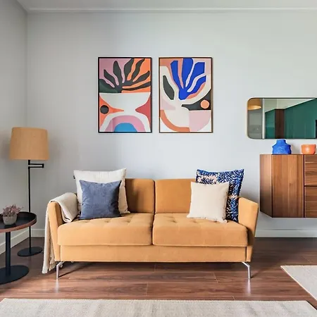 Apartament Campo De Ourique Deluxe Mid-term