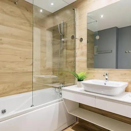 Campo De Ourique Deluxe Mid-term Apartament Lizbona